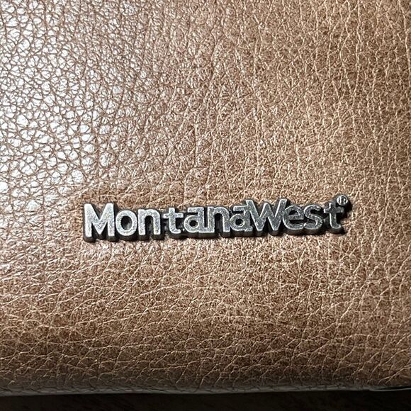 Beautiful Montana‎ West wallet wristlet - Picture 3 of 5